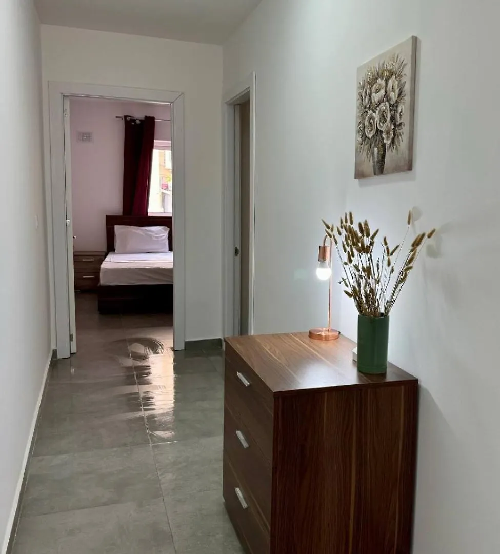 Mive-Delux Three Bedroom Apartment In Marsaskala Malta